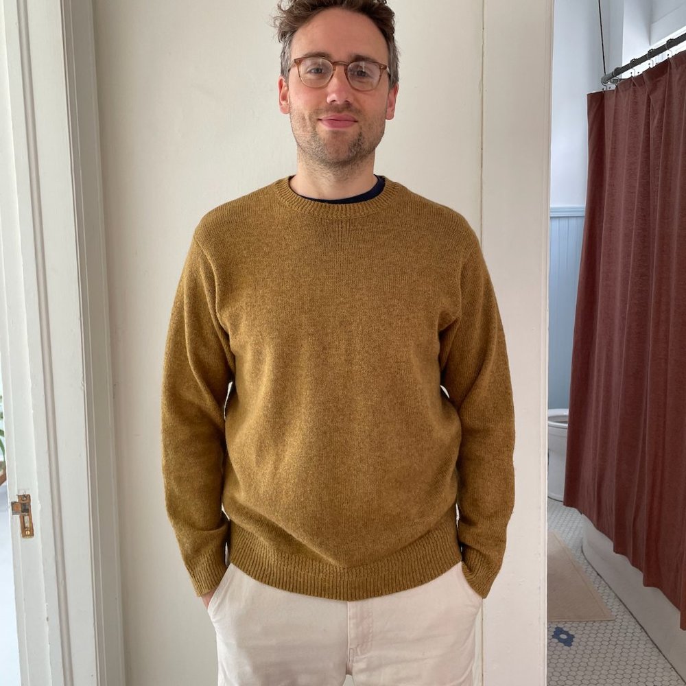 Pendleton Men's Washable Wool Crewneck Sweater in Mustard - Size Large